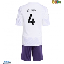 Manchester United Matthijs de Ligt #4 Bortedraktsett Barn 2025-26 Kortermet (+ Korte bukser)